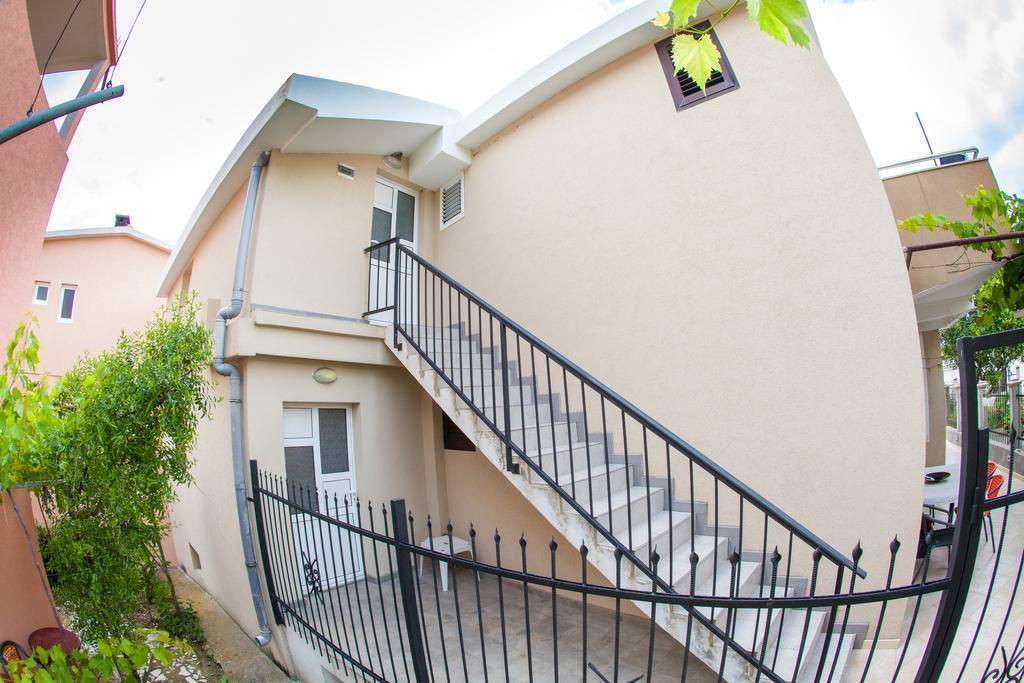 Apartments Vila Masha Petrovac Exterior foto