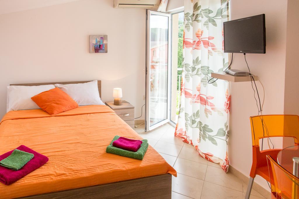 Apartments Vila Masha Petrovac Exterior foto