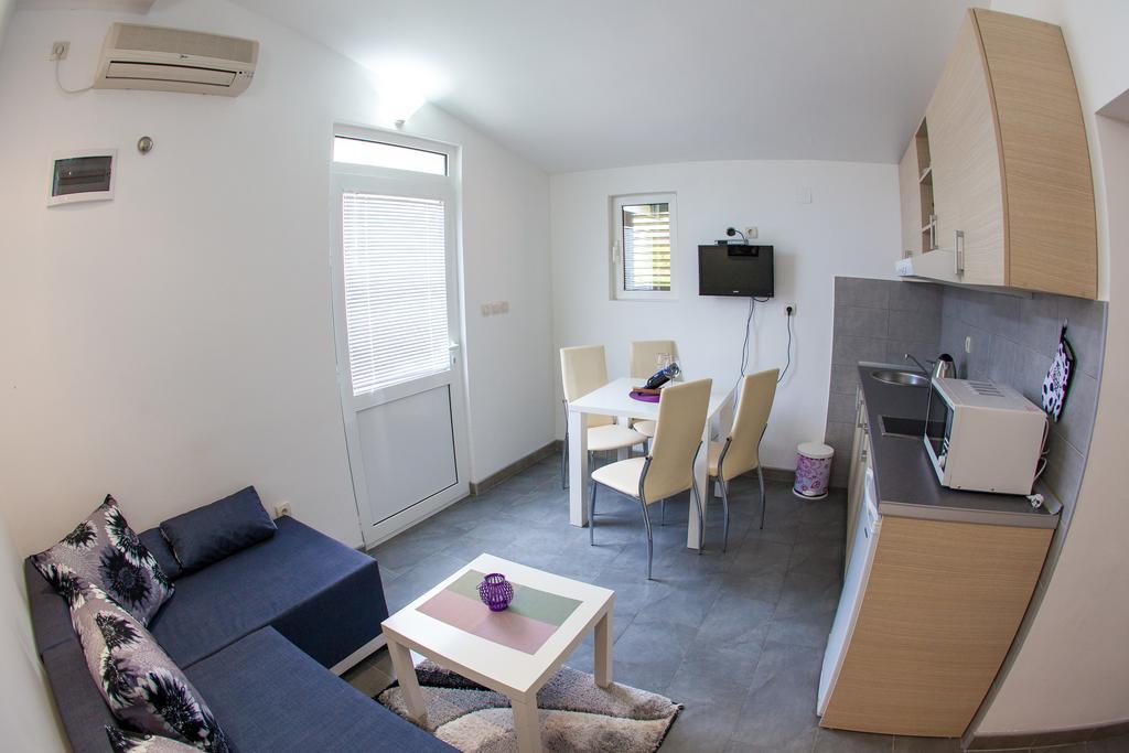 Apartments Vila Masha Petrovac Exterior foto