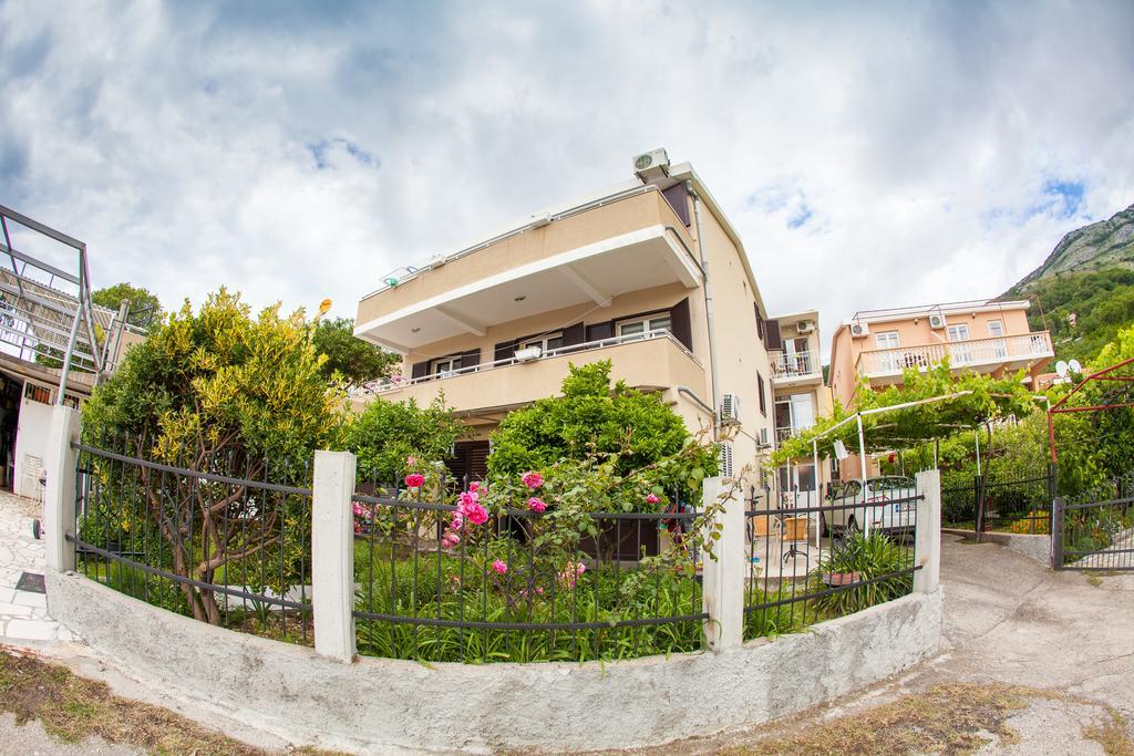 Apartments Vila Masha Petrovac Exterior foto