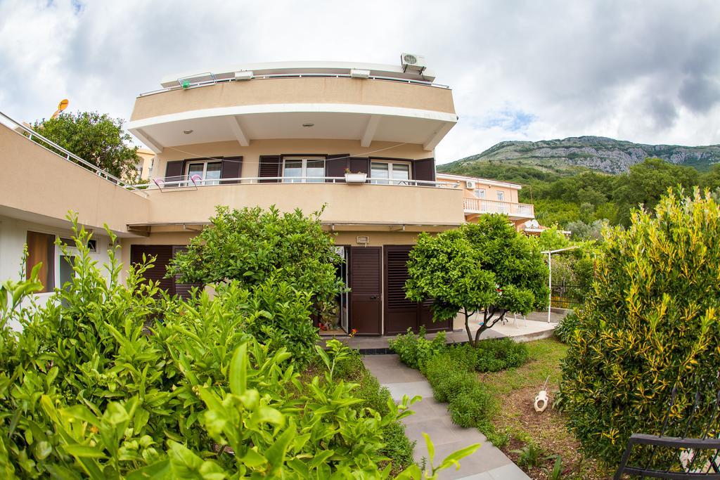 Apartments Vila Masha Petrovac Exterior foto